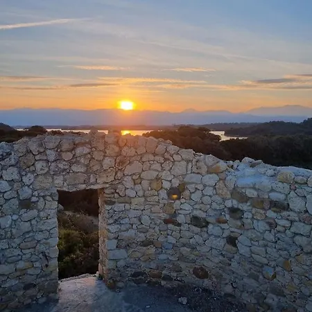 Casa Lamaghjone - T4 Avec Piscine Chauffée à 3,5km De La Villa Aléria