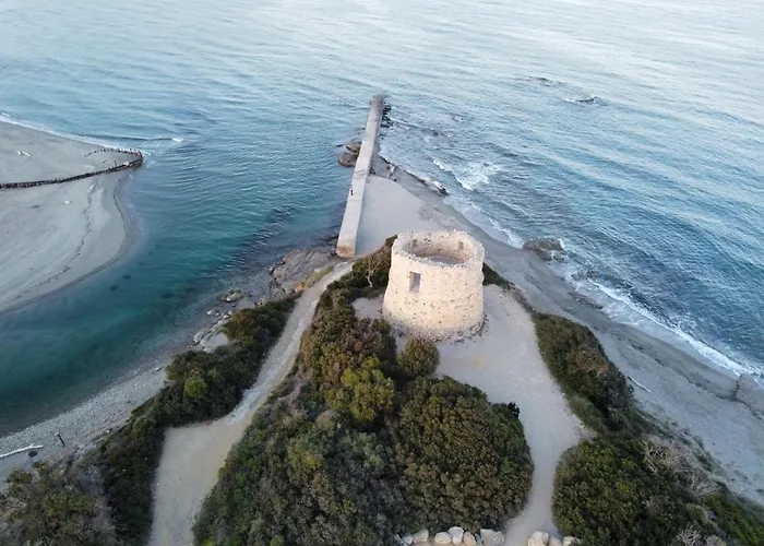 Casa Lamaghjone - T4 Avec Piscine Chauffee A 3,5km De La Villa Aléria