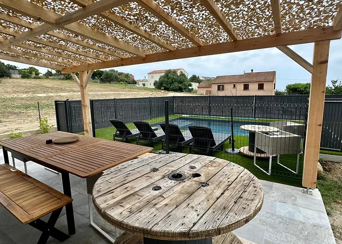Vila Casa Lamaghjone - T4 Avec Piscine Chauffee A 3,5km De La Aléria