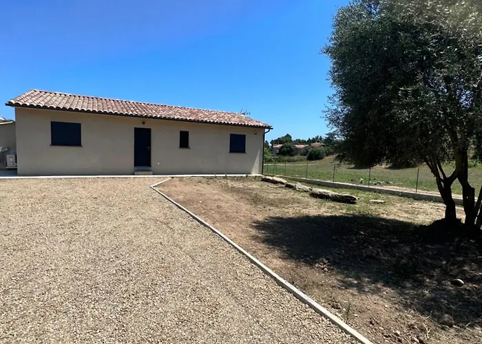 Casa Lamaghjone - T4 Avec Piscine Chauffee A 3,5km De La Aléria